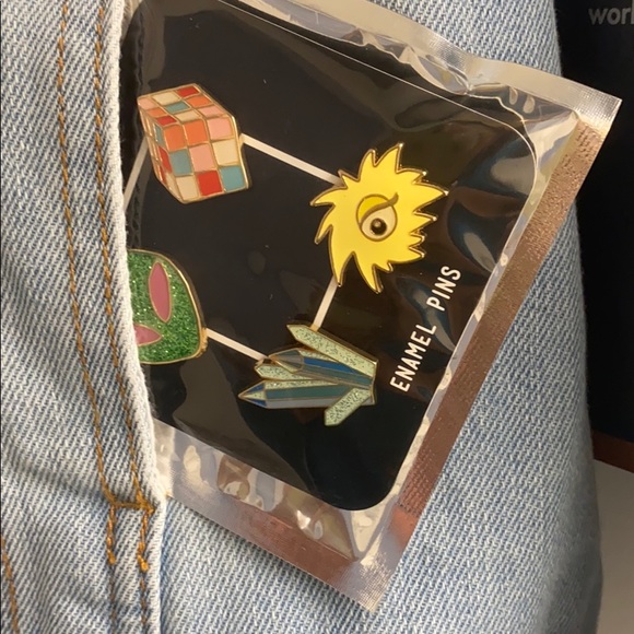 Working Title Denim Distressed Jacket Size Large - Picture 13 of 16